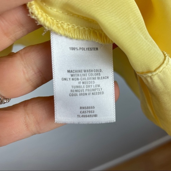 Leith Fluid Strappy Satin Camisole in Yellow Spaghetti Strap Tank Size X-Small - Picture 5 of 6